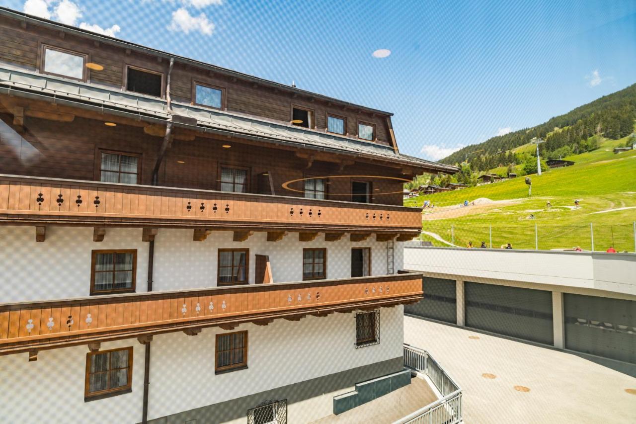 Appartements Bernhofer Saalbach-Hinterglemm Exterior photo